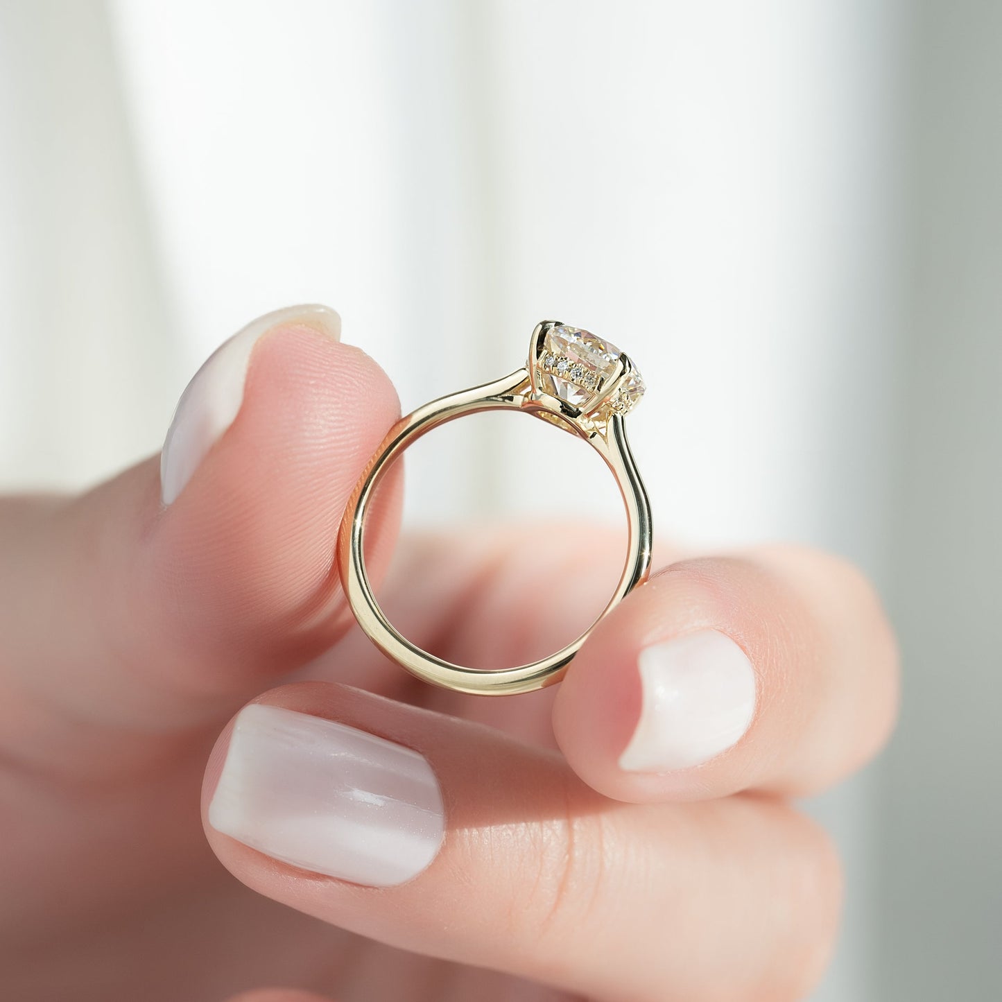 1.5 CT - 2 CT Round Cut Hidden Halo Moissanite Engagement Ring