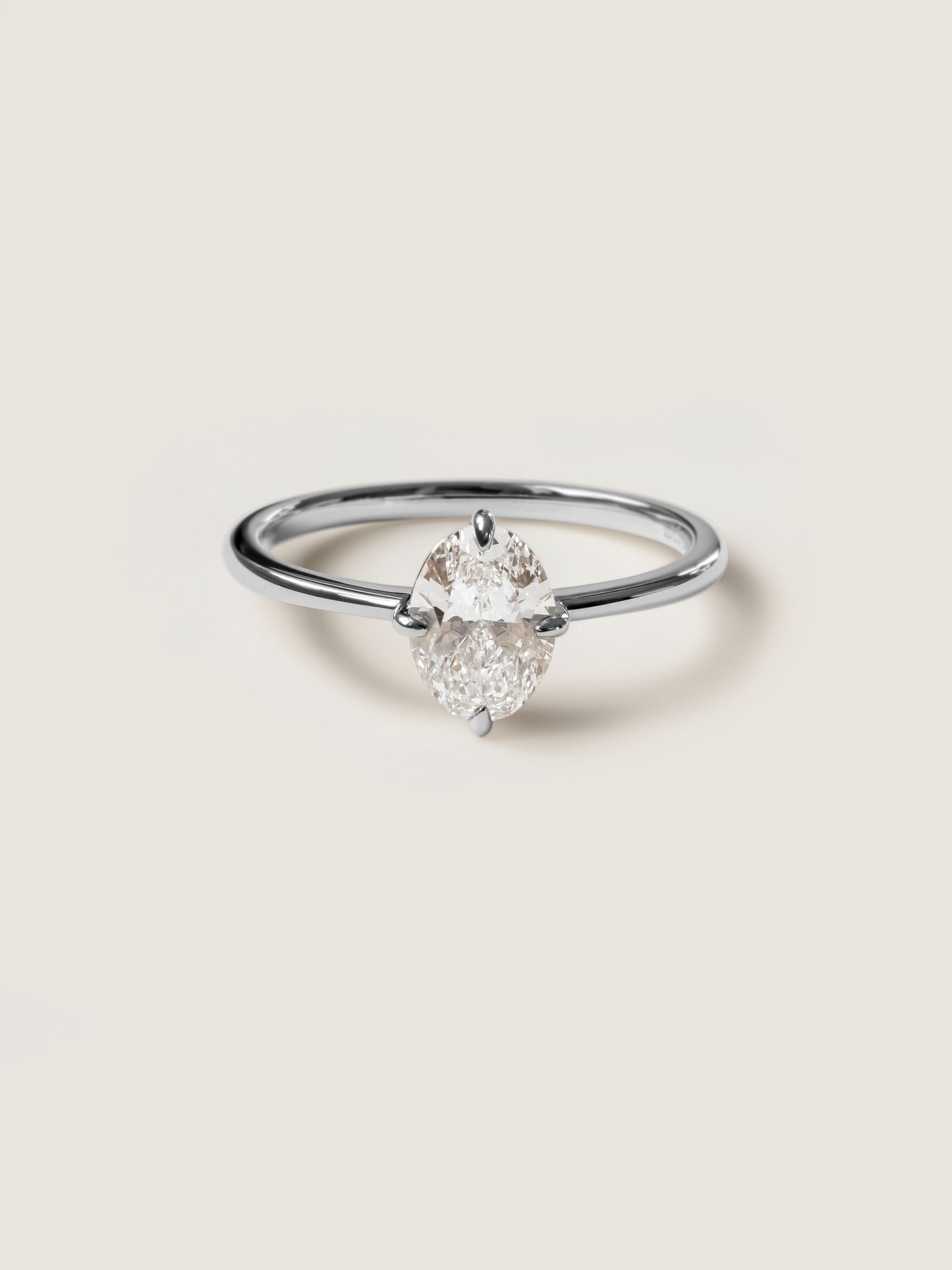 1 CT - 3 CT Oval Cut Lab grown Diamond Solitaire Engagement Ring