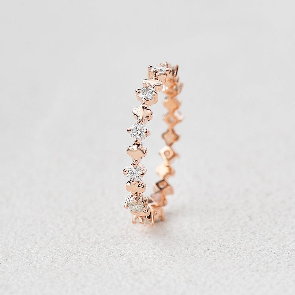 0.45 TCW Round Moissanite Cluster Wedding Band