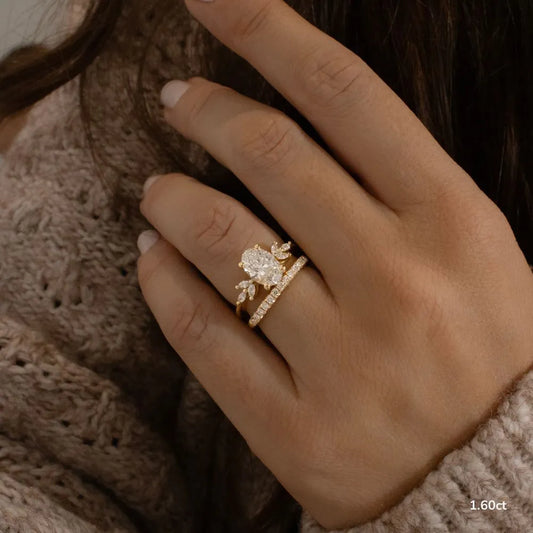 1.6 CT - 2.6 CT Oval Cut Cluster Moissanite Engagement Ring