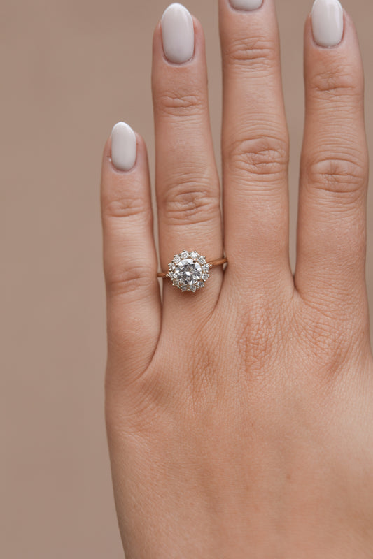 1 CT - 2 CT Round Cut Lab grown Diamond Halo Floral Style Engagement Ring