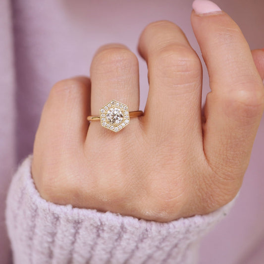 0.73 CT Round Cut Moissanite Hexagon Shape Halo Mosaic Engagement Ring