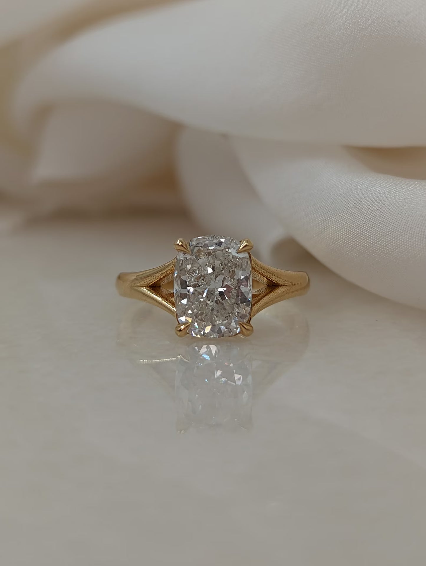 2.5 CT Elongated Cushion Cut Split Shank Solitaire Moissanite Engagement Ring