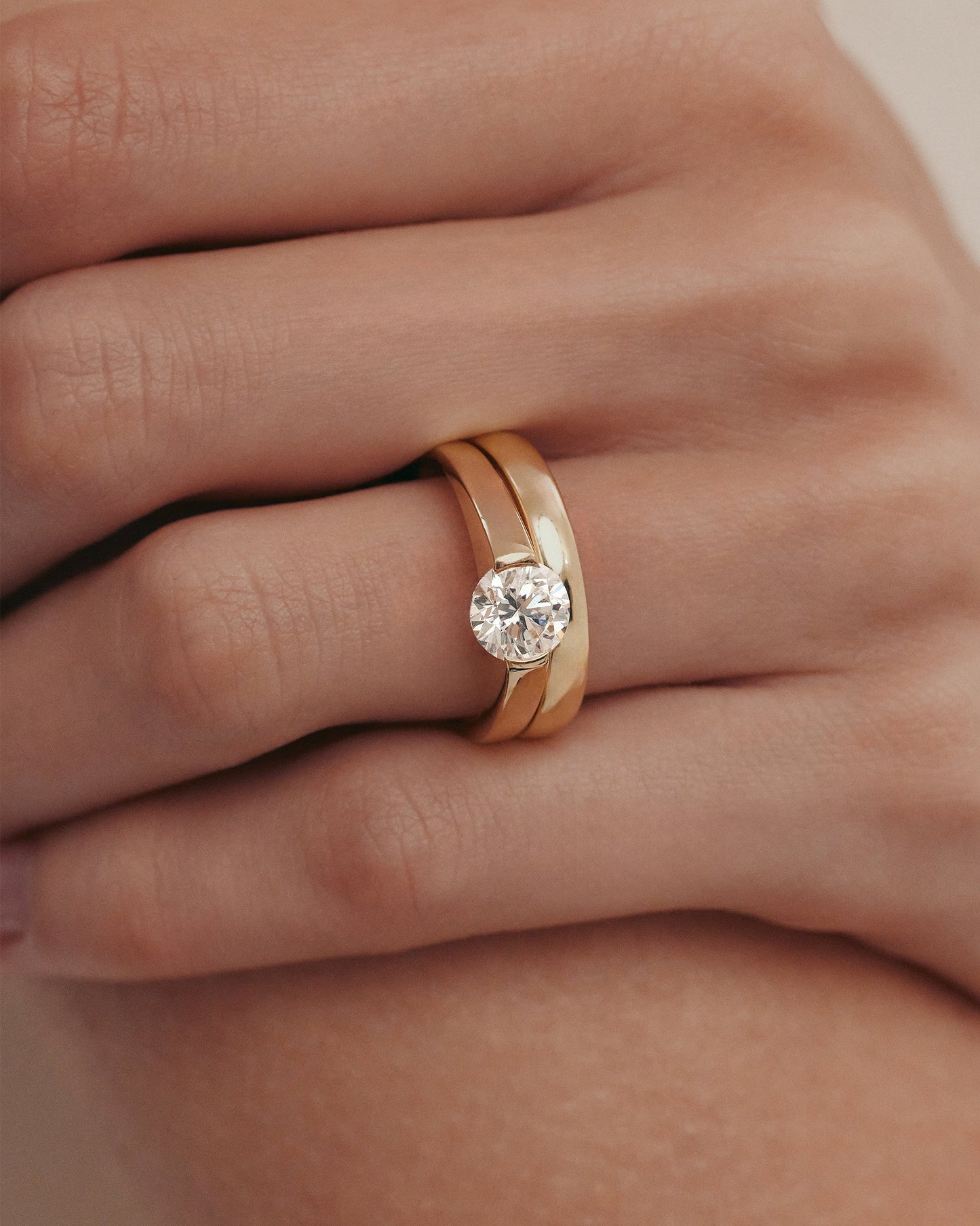 1 CT - 2 CT Round Cut Lab grown Diamond Tension Setting Solitaire Engagement Ring