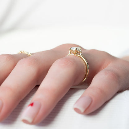 2.5 CT - 3.5 CT Emerald Cut Cluster Moissanite Engagement Ring