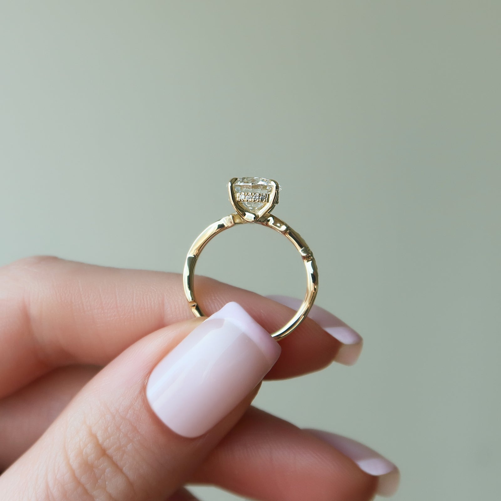 2 CT - 3 CT Round Cut Hidden Halo Twig Style Pave Moissanite Engagement Ring