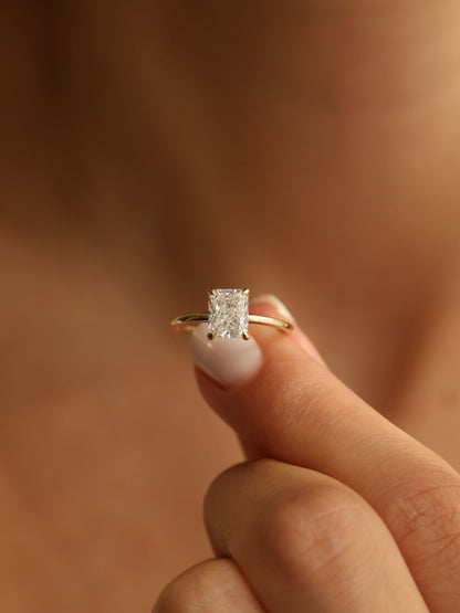 1.5 CT - 3.5 CT Radiant Cut Lab grown Diamond Solitaire Engagement Ring