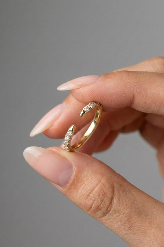 Round CVD Diamond Pave Open Wedding Band