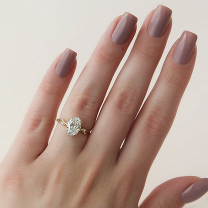 1 CT - 2 CT Oval Cut Twig Style Moissanite Engagement Ring