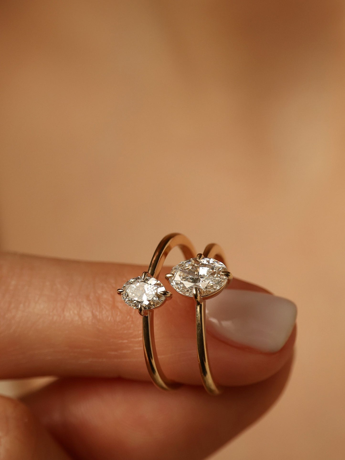 1 CT - 3 CT Oval Cut Lab grown Diamond Solitaire Engagement Ring