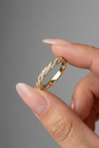 Round CVD Diamond Twisted Pave Wedding Band