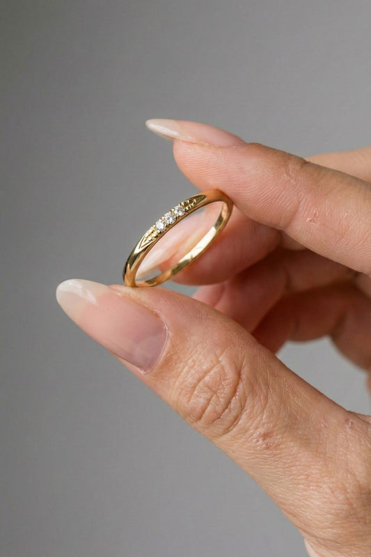 Round CVD Diamond Dainty Wedding Band