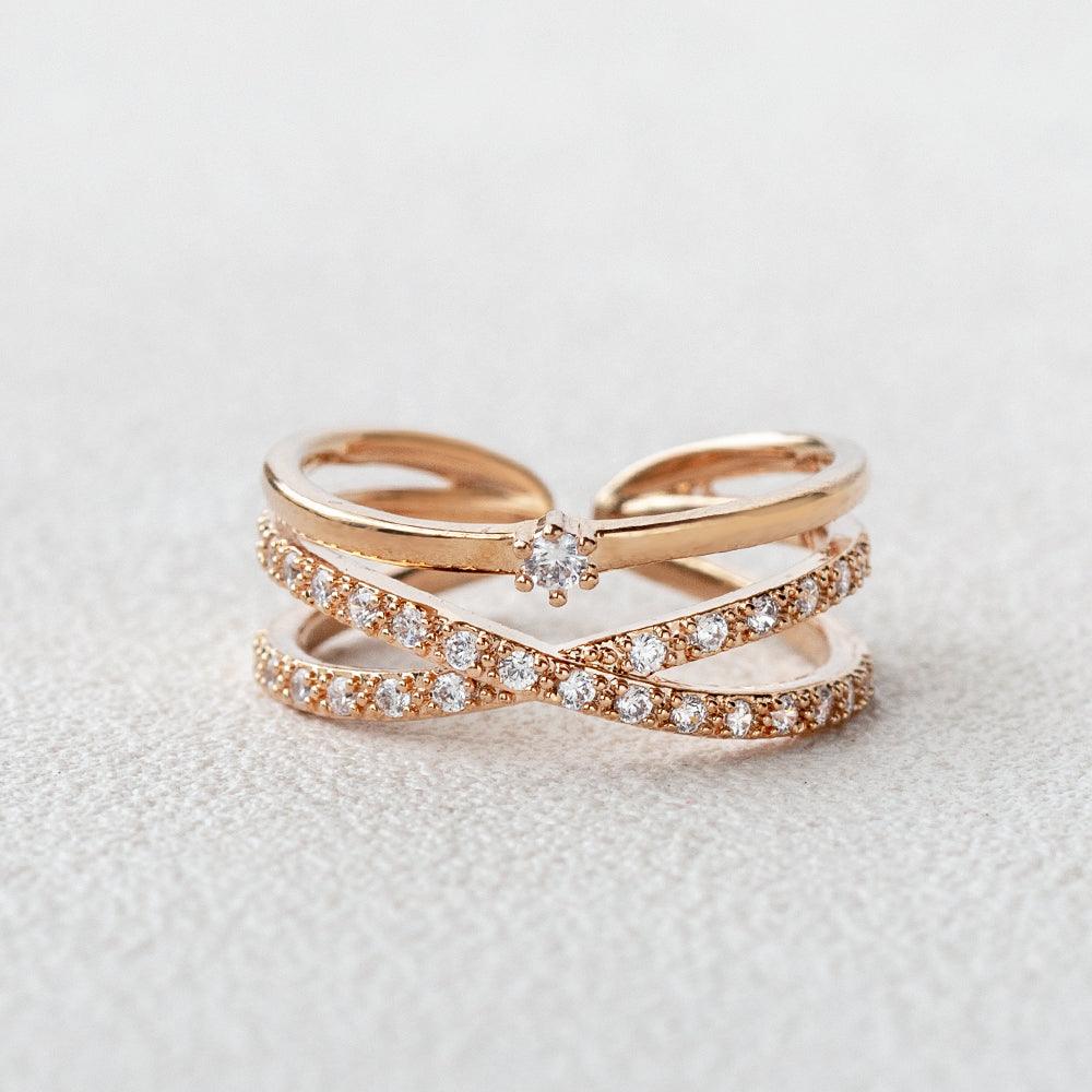 0.28 TCW  Round Moissanite Criss Cross Style Wedding Band