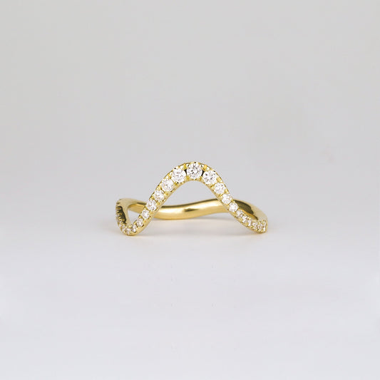 0.28 TCW Round CVD Diamond Curved Pave Wedding Band