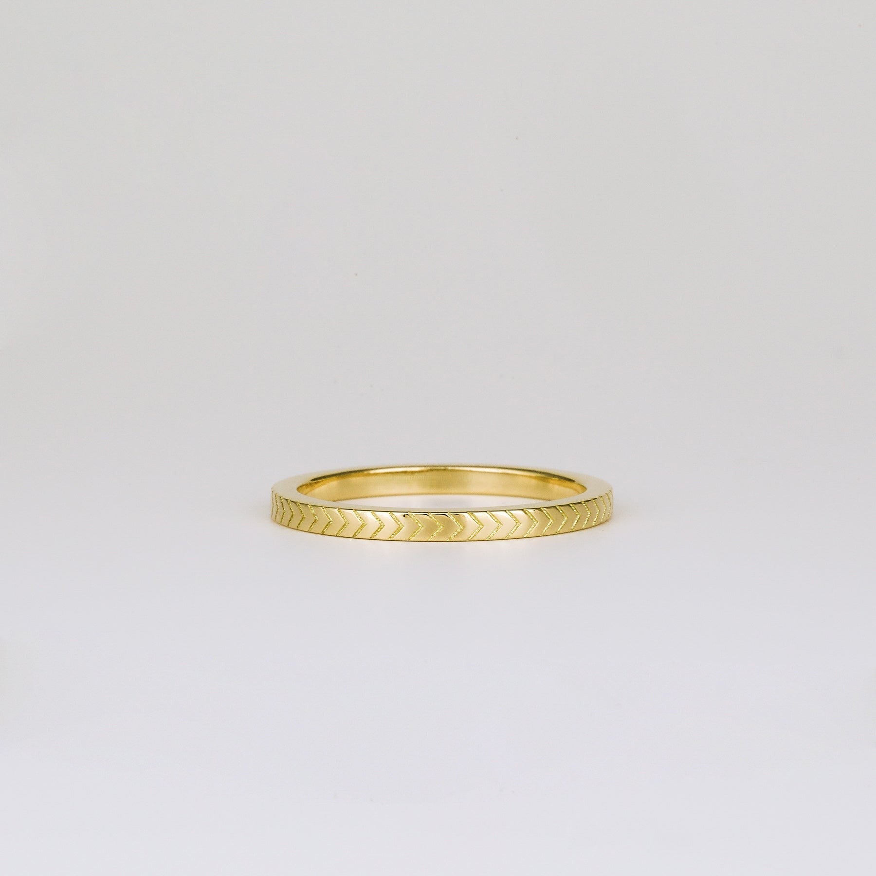 Flat Chevron Patterned Wedding Band