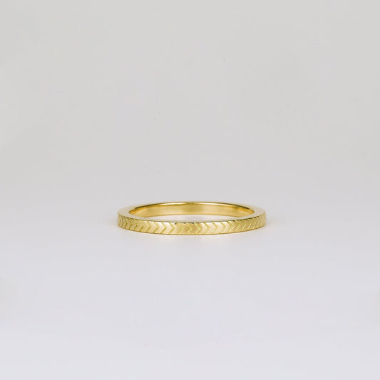 Flat Chevron Patterned Wedding Band