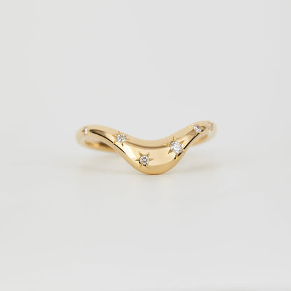 0.13 TCW Round CVD Diamond Curved Flush Set Wedding Band