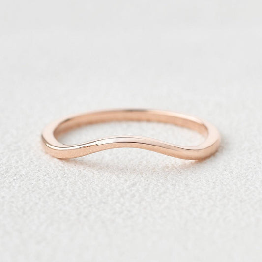 Plain Wave Style Wedding Band