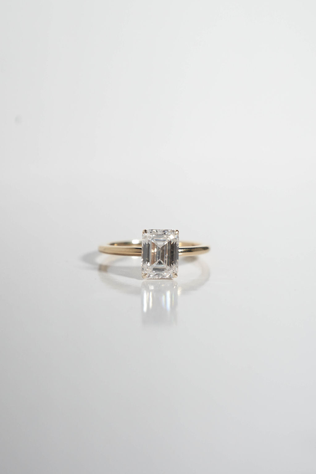 1 CT - 2 CT Emerald Cut Solitaire Moissanite Engagement Ring