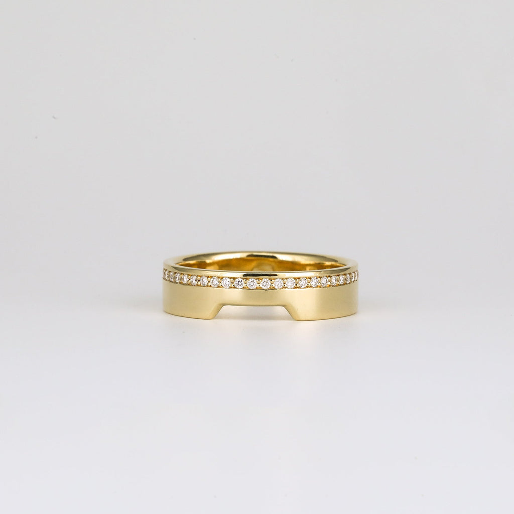0.09 TCW Round CVD Diamond Contour Wedding Band