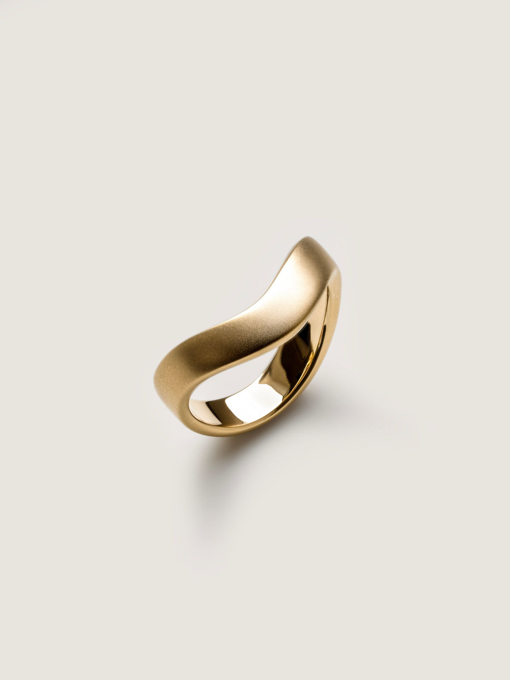 Curved Wave Style Wedding Band For Men