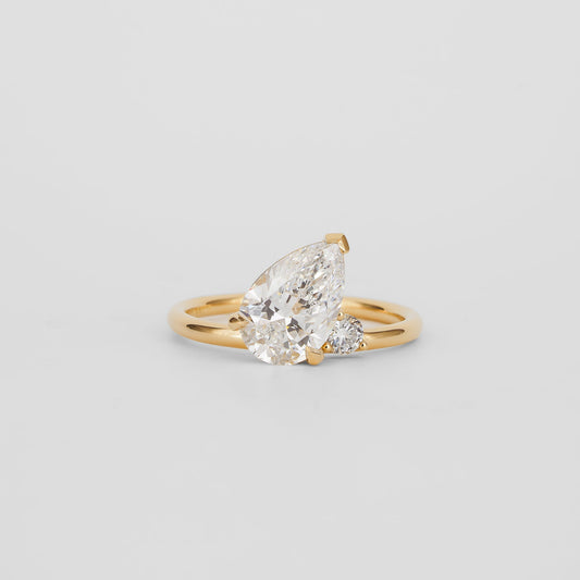 1.85 CT - 2.85 CT Pear Cut Lab grown Diamond Side Stones Engagement Ring