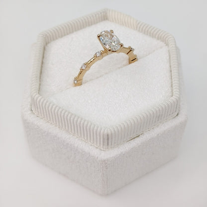 1 CT Oval Cut Dainty Style Moissanite Engagement Ring