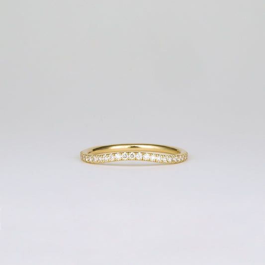 0.21 TCW Round CVD Diamond Curved Pave Wedding Band