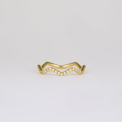 0.44 TCW Round CVD Diamond Zig-Zag Dot Wedding Band