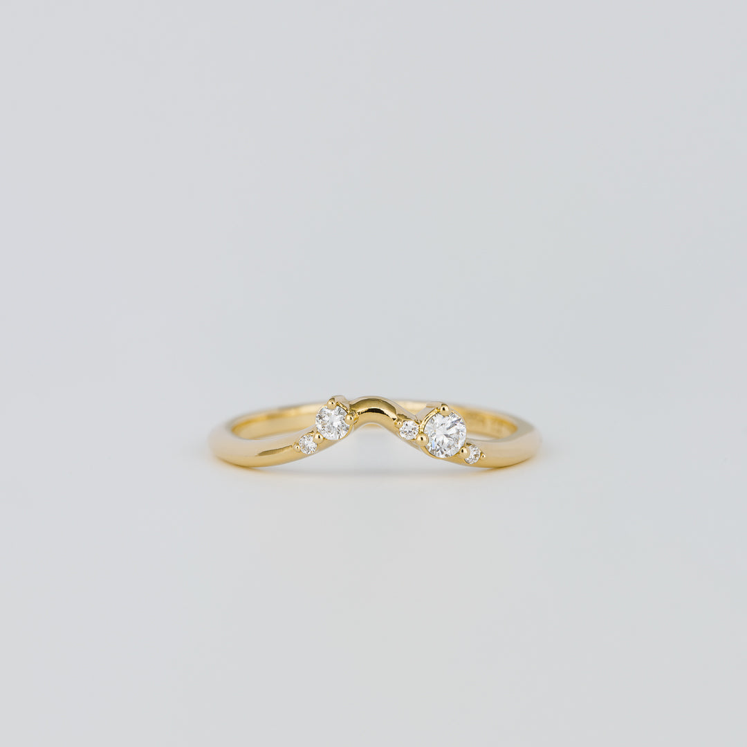 0.12 TCW Round CVD Diamond Curved Scattered Wedding Band