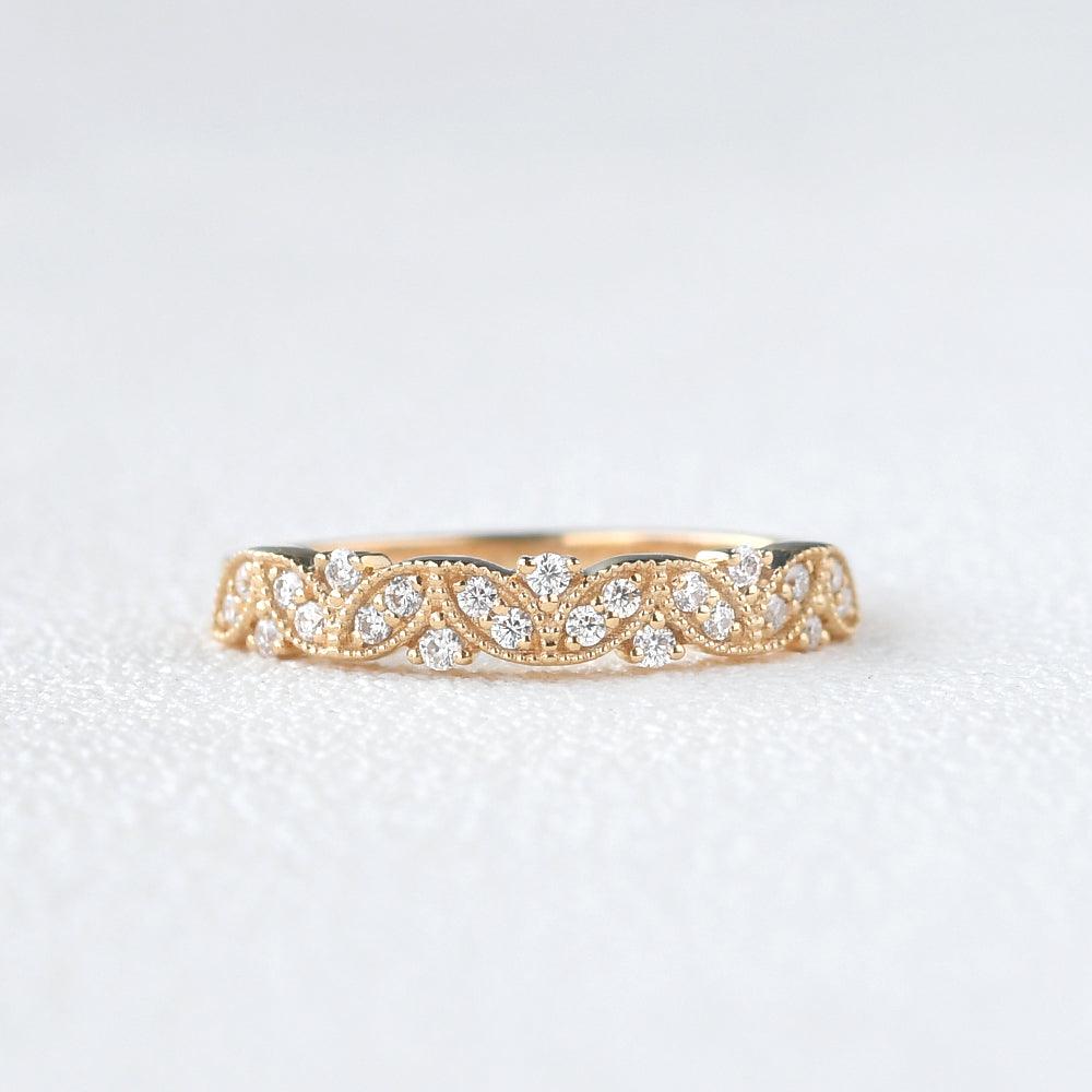 0.19 TCW  Round Moissanite Vintage Inspired Style Wedding Band
