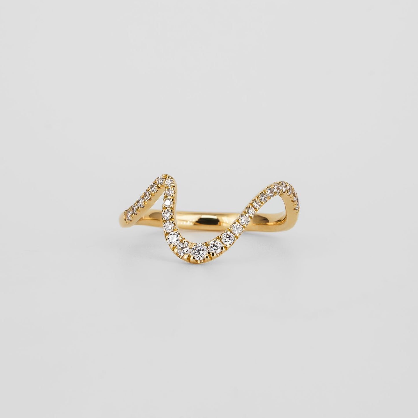 0.12 TCW Round CVD Diamond Curved Pave Wedding Band