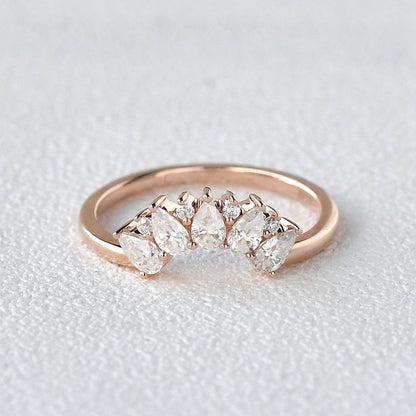 0.3 TCW Pear & Round Moissanite Cluster Curved Wedding Band