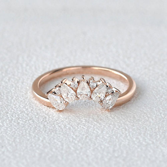 0.3 TCW Pear & Round Moissanite Cluster Curved Wedding Band