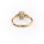 2.5 CT - 3 CT Round Cut Three Stone Moissanite Engagement Ring