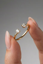 Round CVD Diamond Claw Open Wedding Band