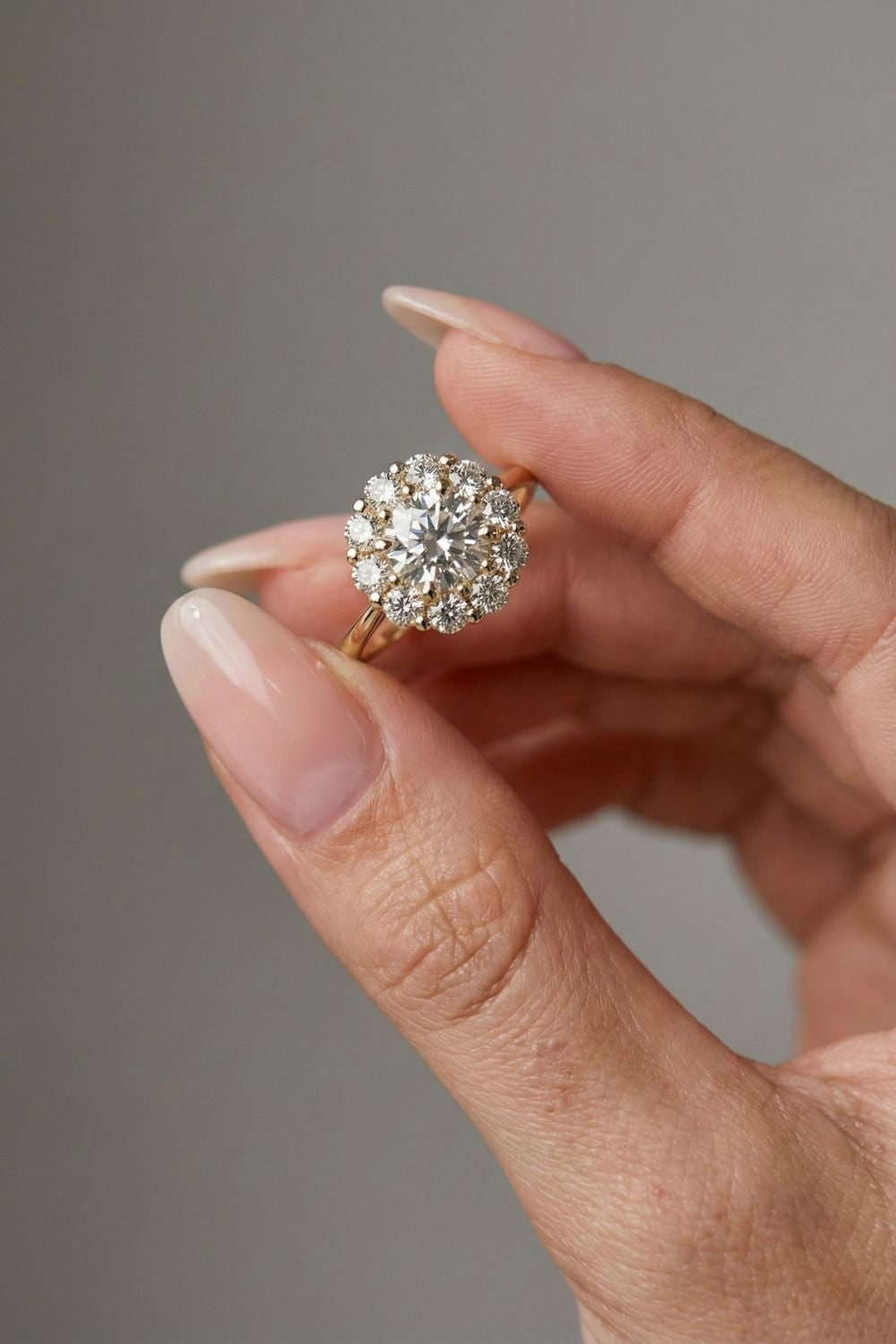 Round Cut Lab grown Diamond Halo Engagement Ring