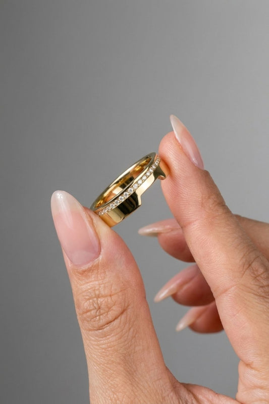 Round CVD Diamond Contour Wedding Band