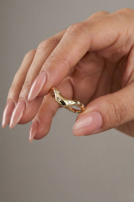 0.13 TCW Round CVD Diamond Curved Flush Set Wedding Band