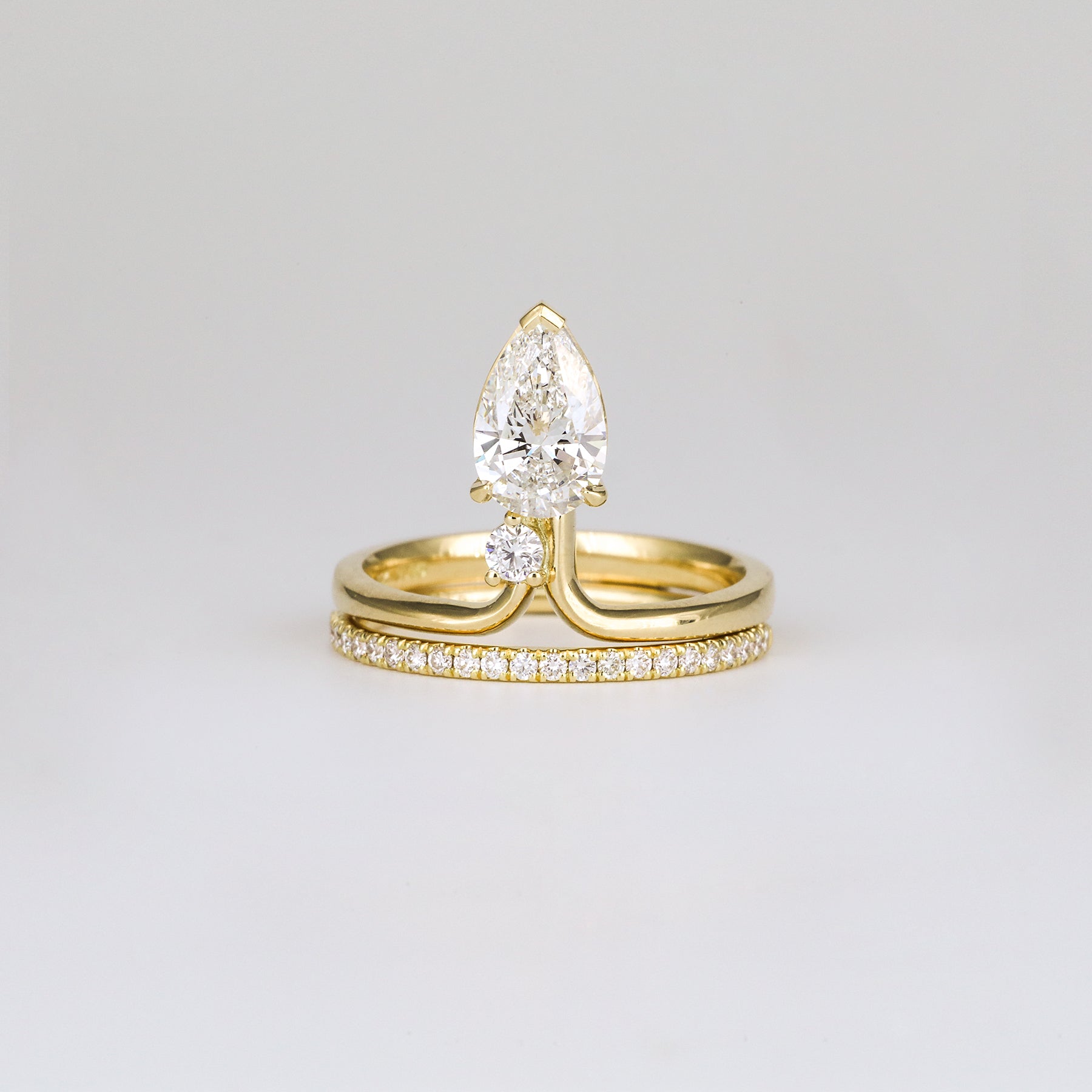 1.06 CT - 3.06 CT Pear Cut Lab grown Diamond Side Stone Unique Engagement Ring