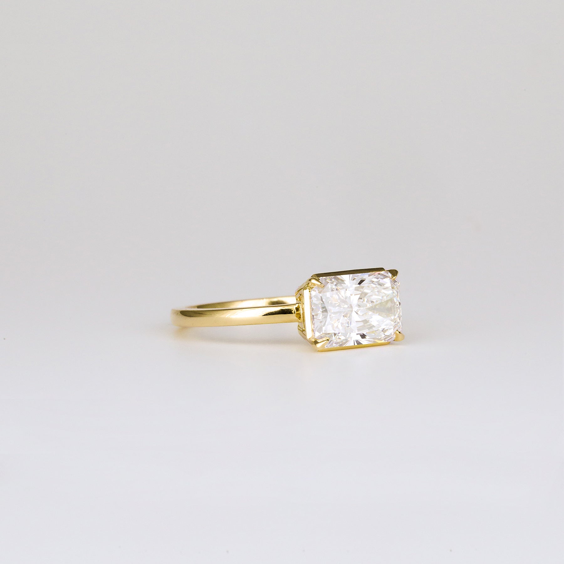 2.01 CT - 3.01 CT Radiant Cut Lab grown Diamond Solitaire Engagement Ring
