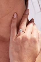 2 CT Oval Cut Dainty Moissanite Engagement Ring