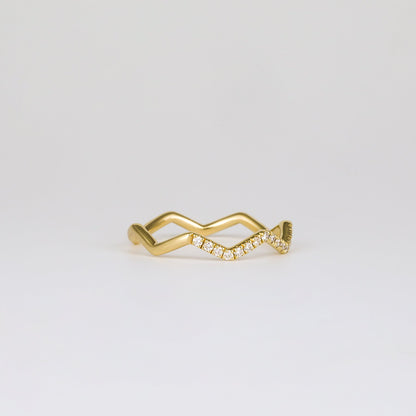 0.44 TCW Round CVD Diamond Zig-Zag Dot Wedding Band