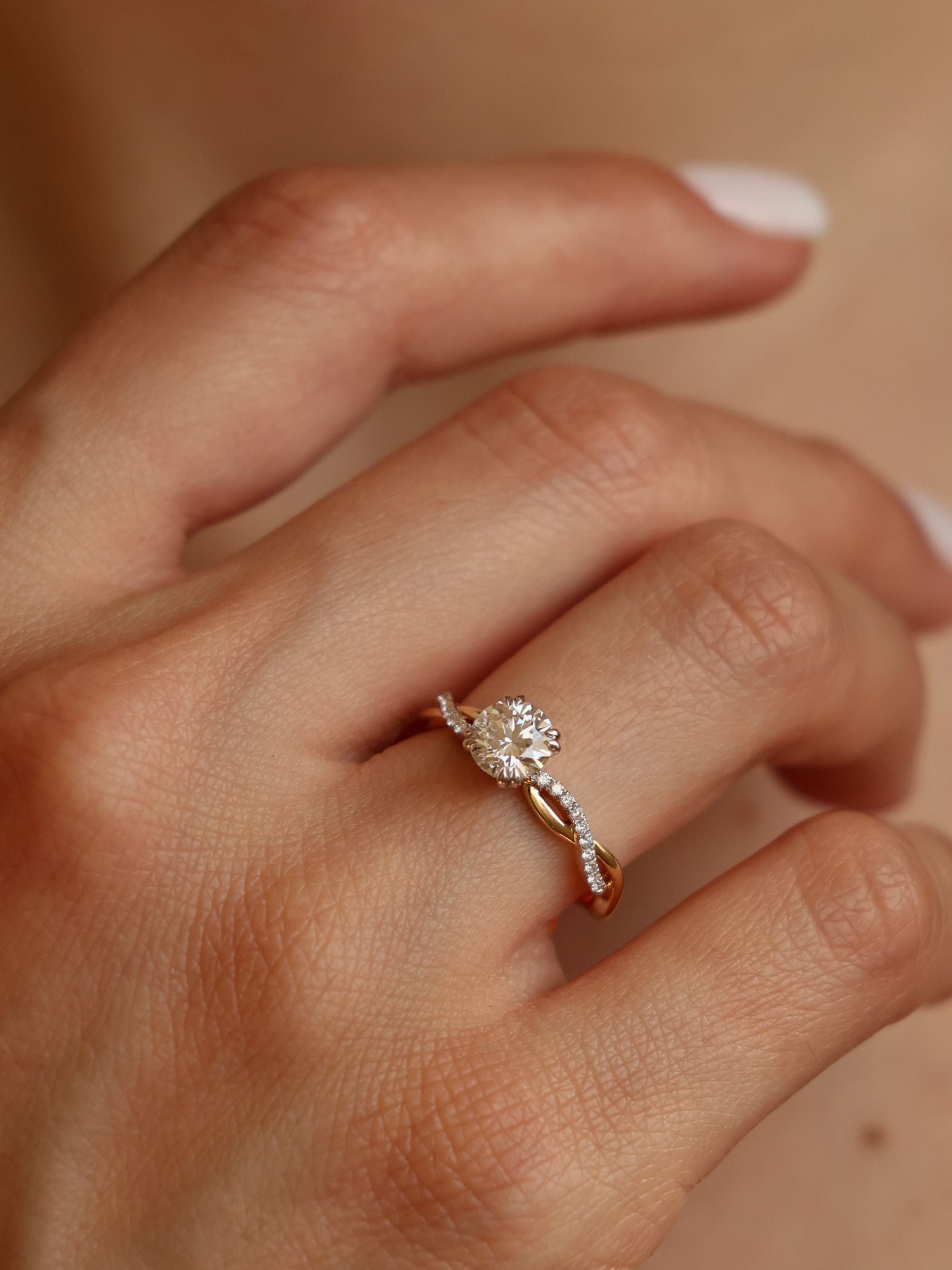 0.9 CT - 2.9 CT Round Cut Lab grown Diamond Twisted Pave Setting Engagement Ring