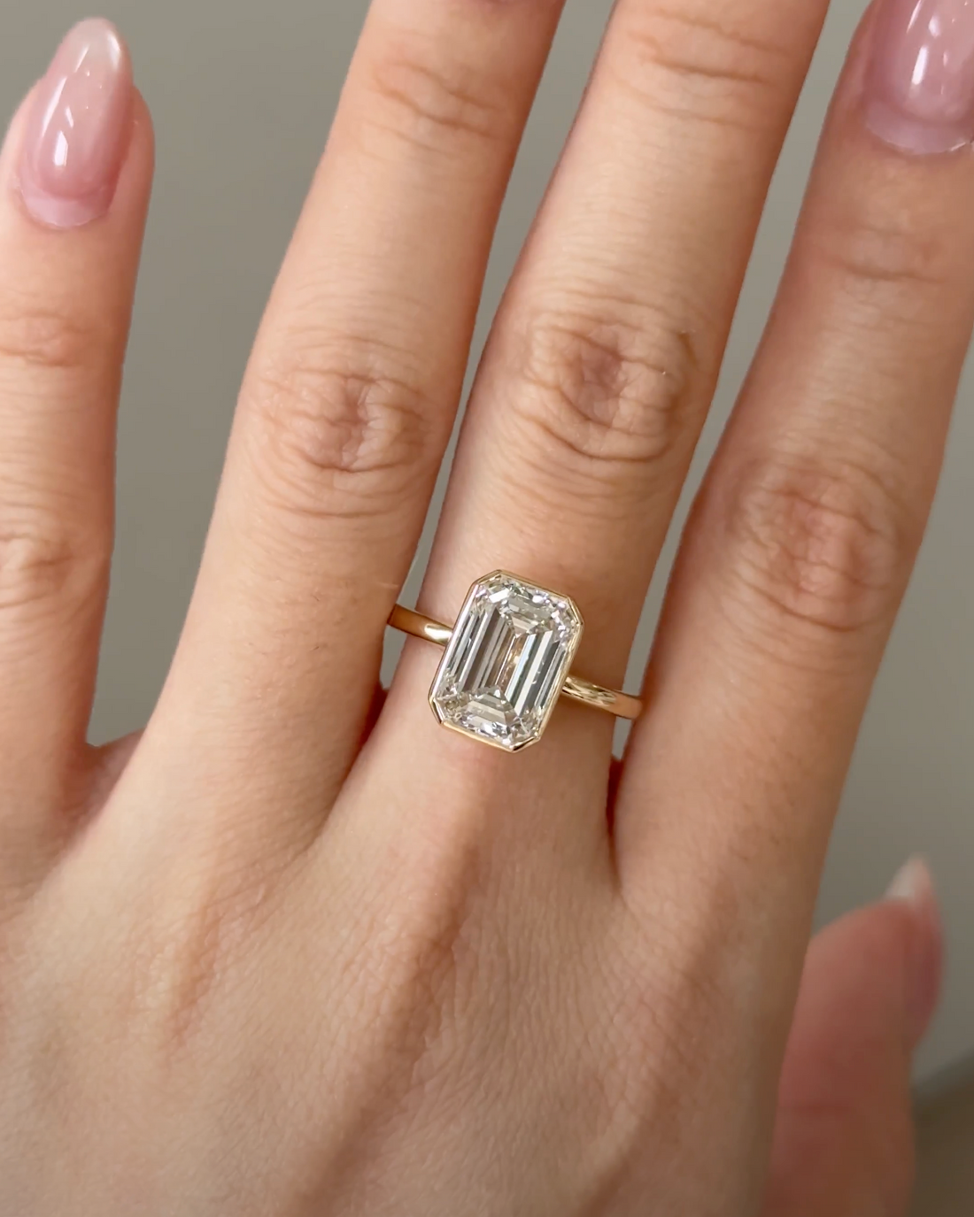 4 CT Emerald Lab grown Diamond Bezel Engagement Ring