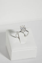 3.5 CT - 4.5 CT Oval Cut Solitaire Moissanite Engagement Ring