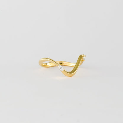 0.07 TCW Round CVD Diamond Curved Organic Scattered Wedding Band