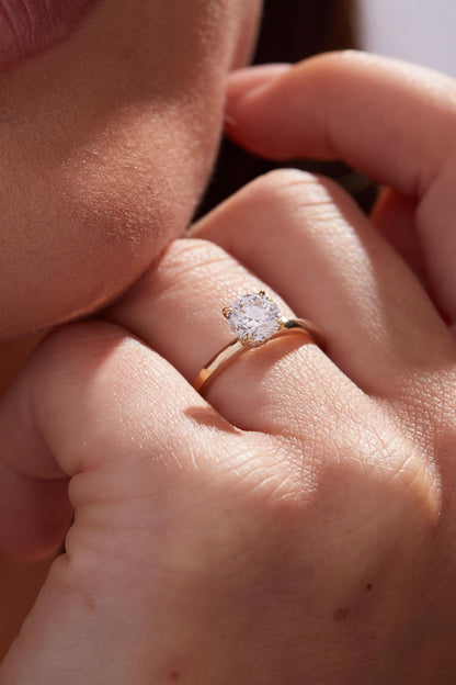 1 CT Round Cut Hidden Halo Moissanite Engagement Ring