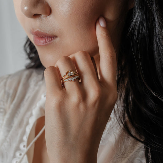 0.38 TCW Round & Pear CVD Diamond Chevron Wedding Band