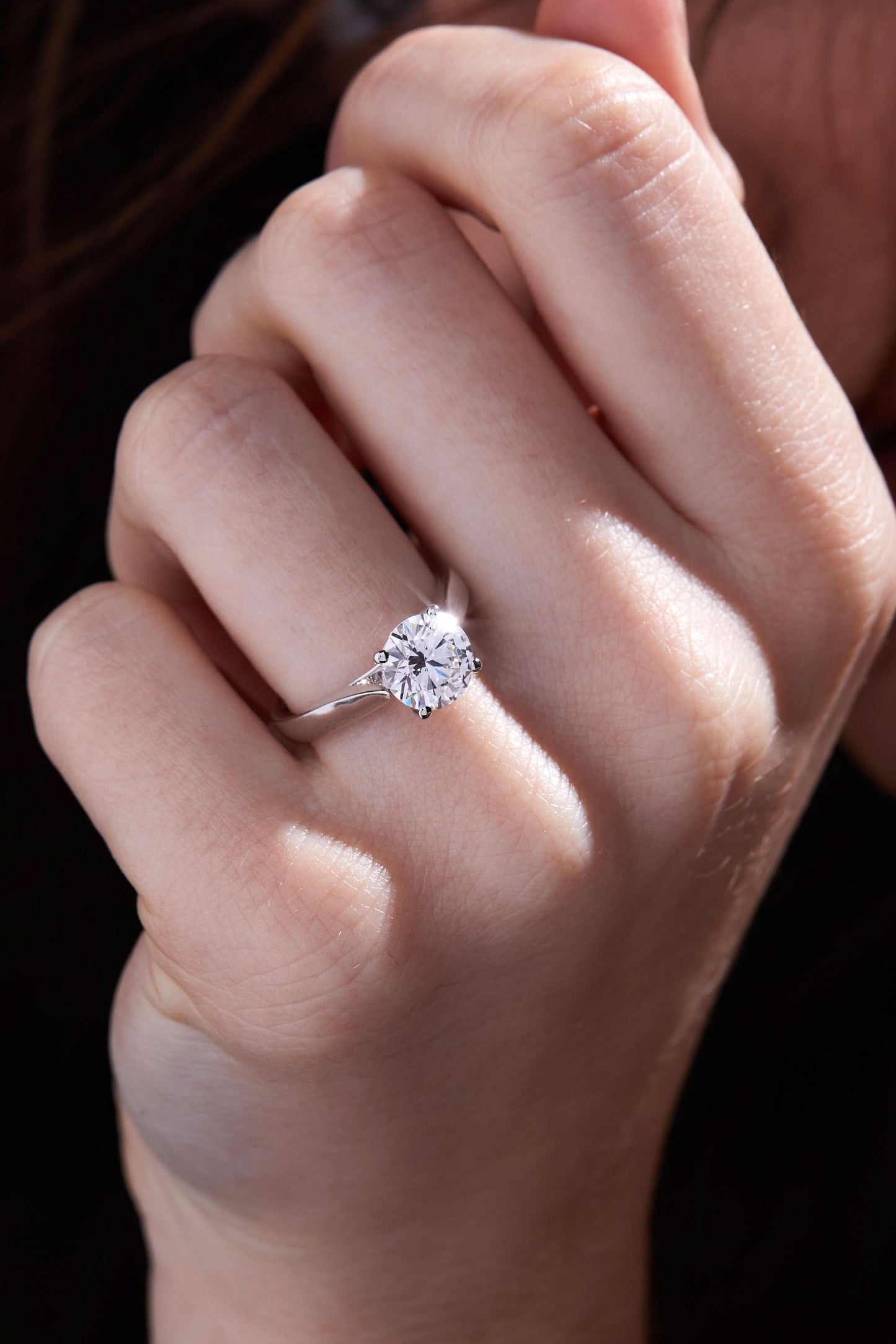 2 CT Round Cut Cathedral Setting Solitaire Moissanite Engagement Ring